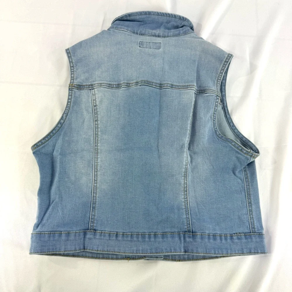 Earl Jeans Light Blue Denim Vest - Picture 3 of 11